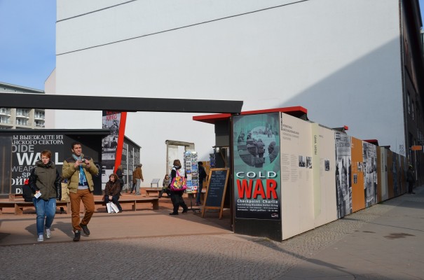 Historie am Checkpoint Charlie ©entdecker-greise.de
