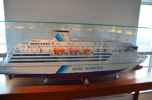 Na wenigstens bekomme ich die DFDS Seawasy hier mal komplett aufs Bild ;-) ©entdecker-greise.de