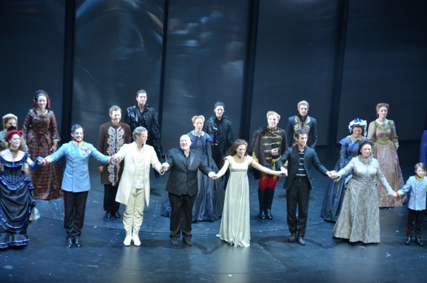 Das Ende einer grandiosen Elisabth Aufführung im Colosseum Theater, in Essen ©entdecker-greise.de