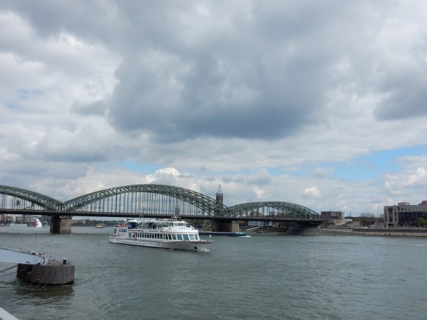 Mit dem Rad von Köln nach Bonn - oder von Bonn nach Köln ... egal, auf jeden Fall wunderschön und für jeden zu schaffen! ©entdecker-greise.de