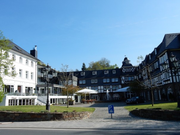 Das Romantik- und Wellnesshotel Deimann in Schmallenberg, Sauerland - lädt zum Entspannen und Genießen ein ... ©entdecker-greise.de